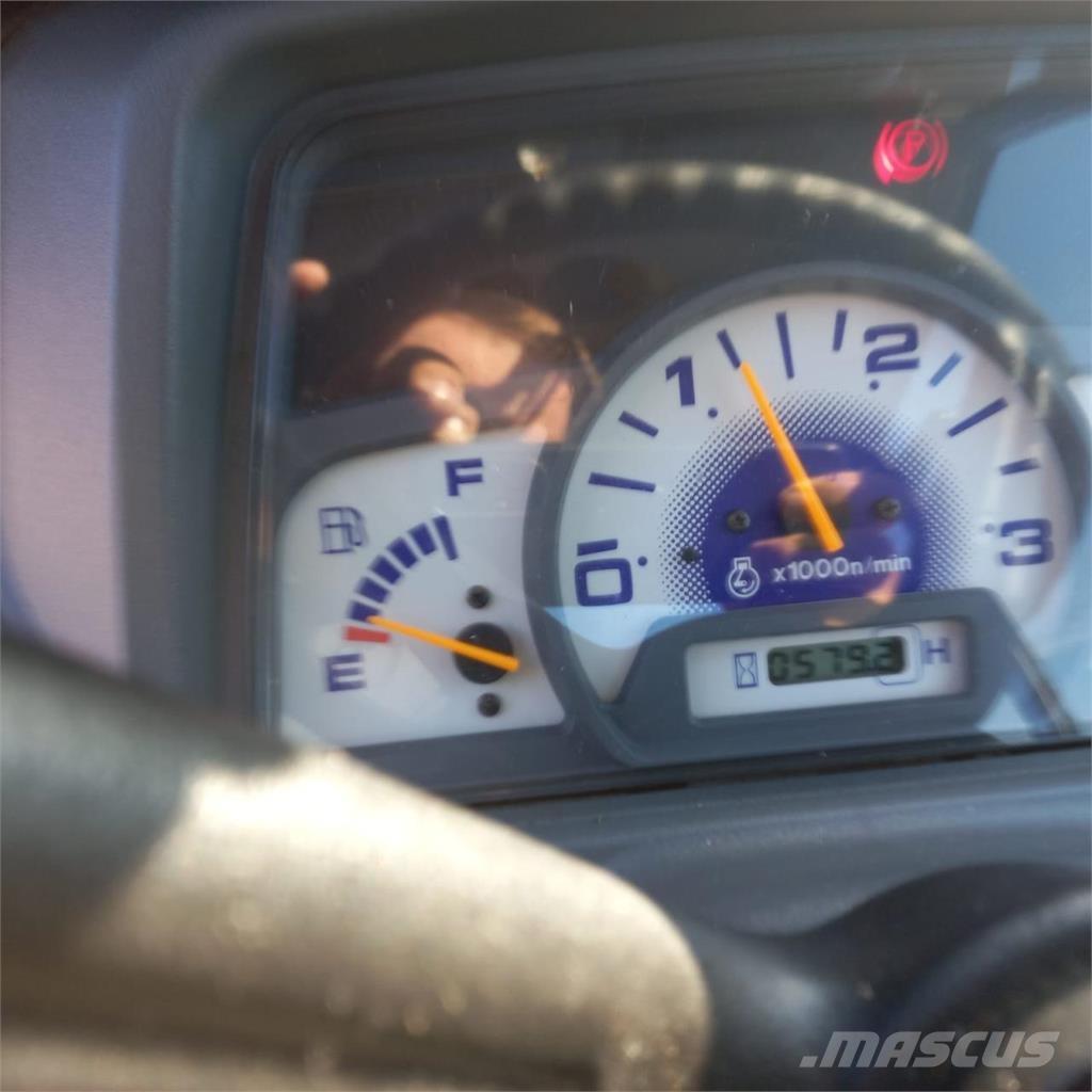 Iseki TXG237 Manji traktori