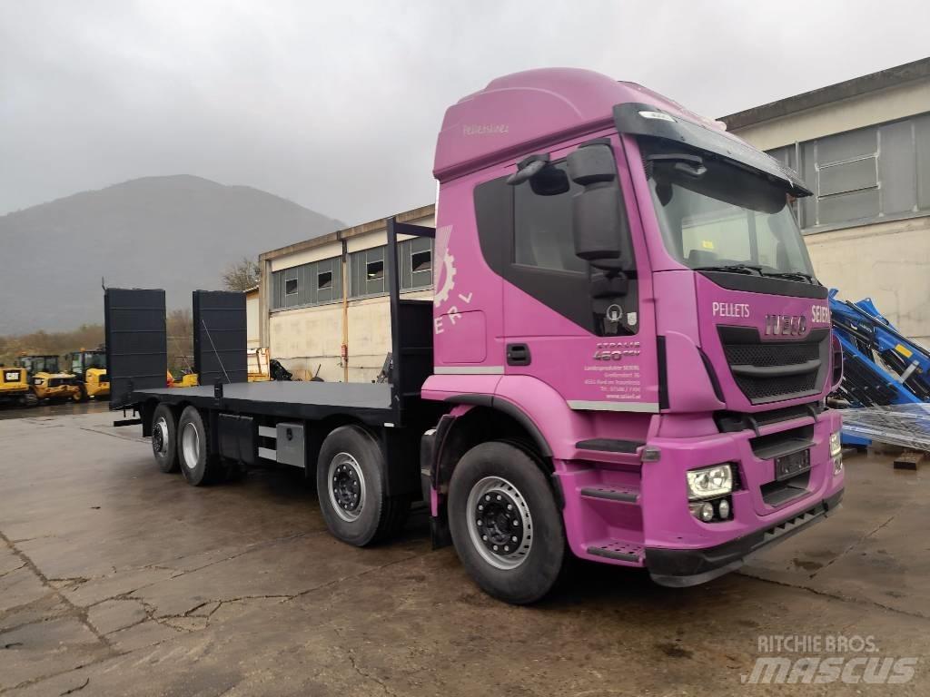 Iveco STRALIS 320S46 Kamioni sa ravan platformom / vitlom