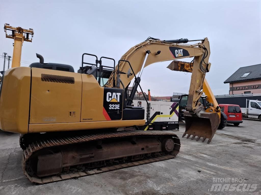 CAT 323 EL Bageri guseničari