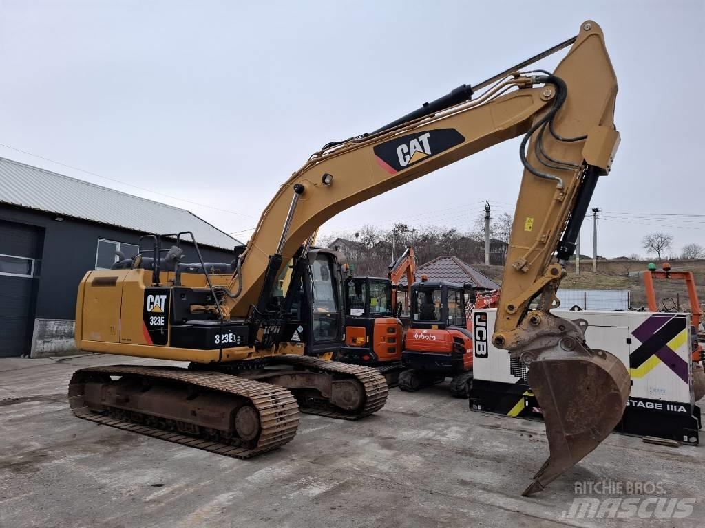 CAT 323 EL Bageri guseničari