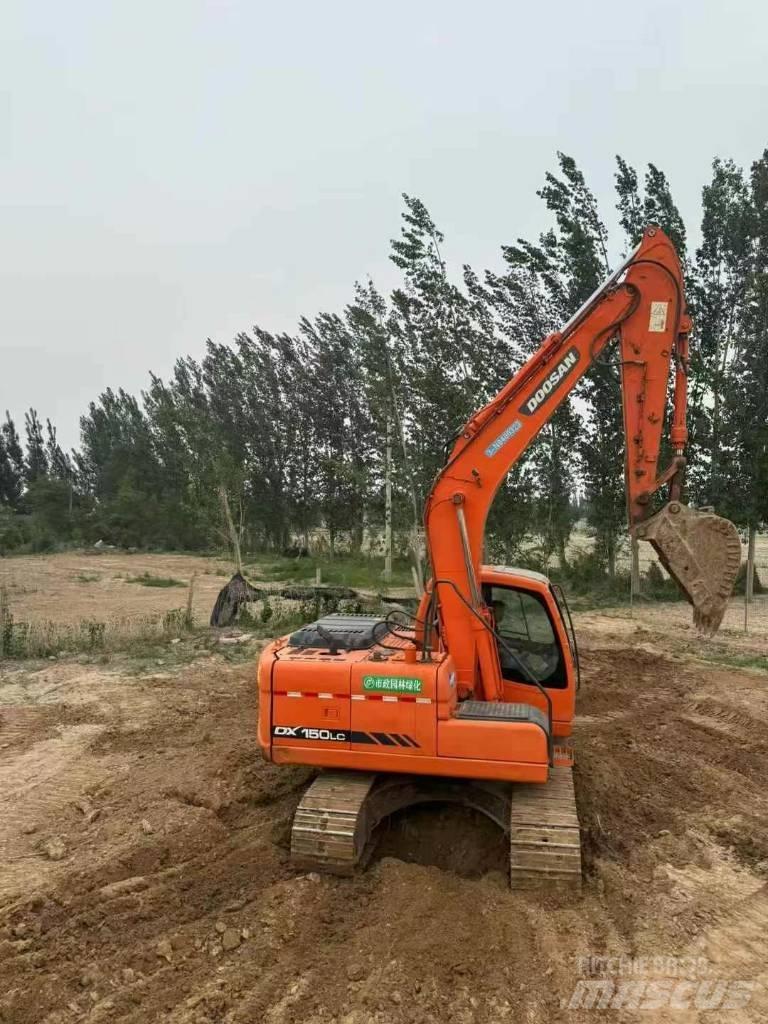Doosan DX150LC Bageri guseničari