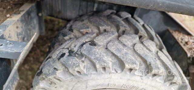 Doosan DX170W Bageri točkaši
