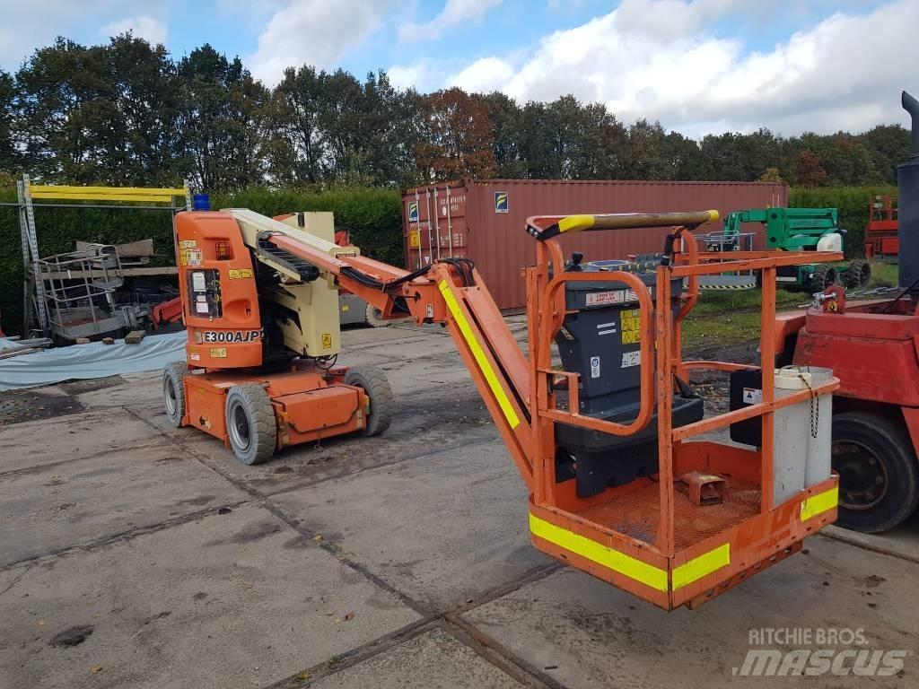 JLG E300 AJP Zglobne podizne platforme