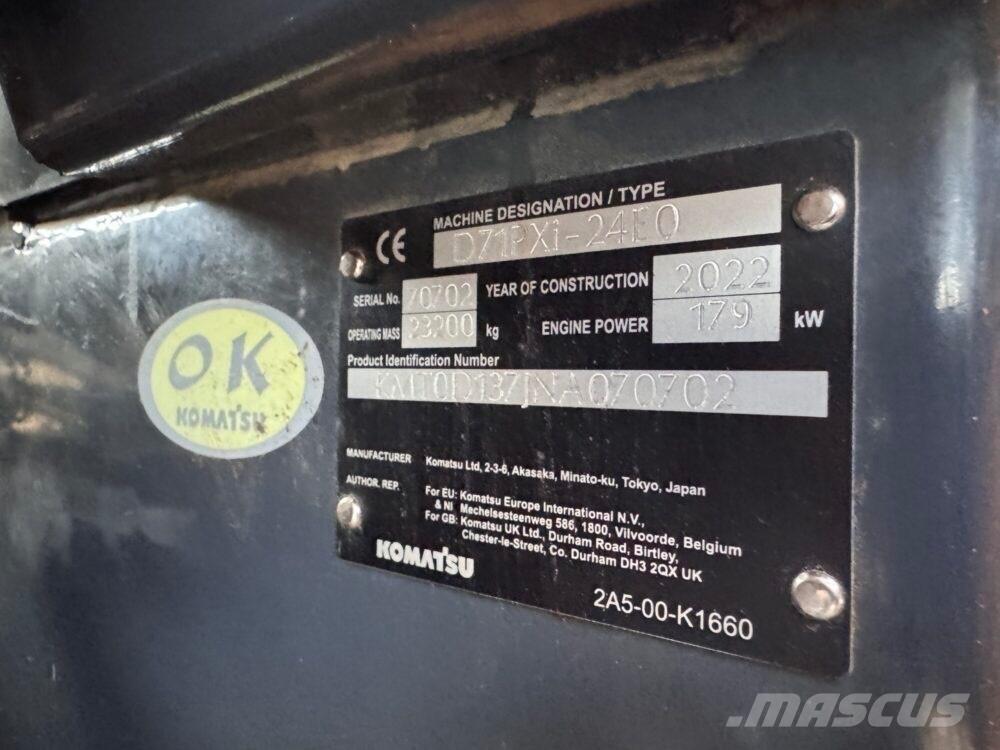 Komatsu D71 PXi-24EO Buldožeri guseničari