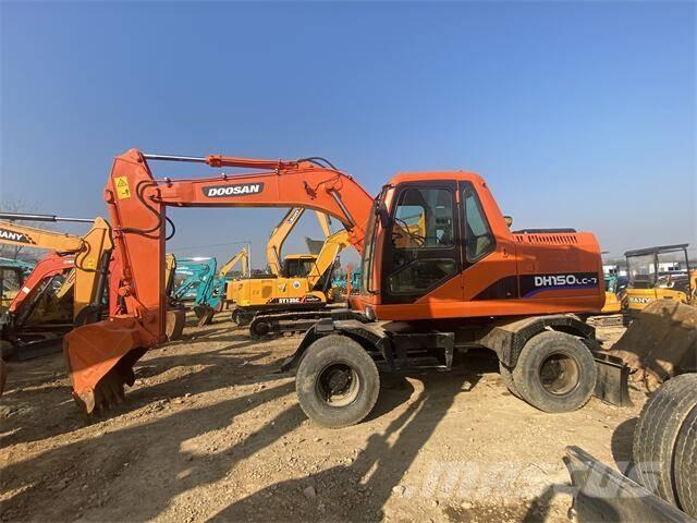 Doosan DH150 Bageri guseničari