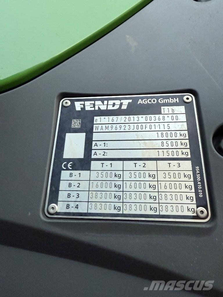 Fendt 933 Vario Traktori