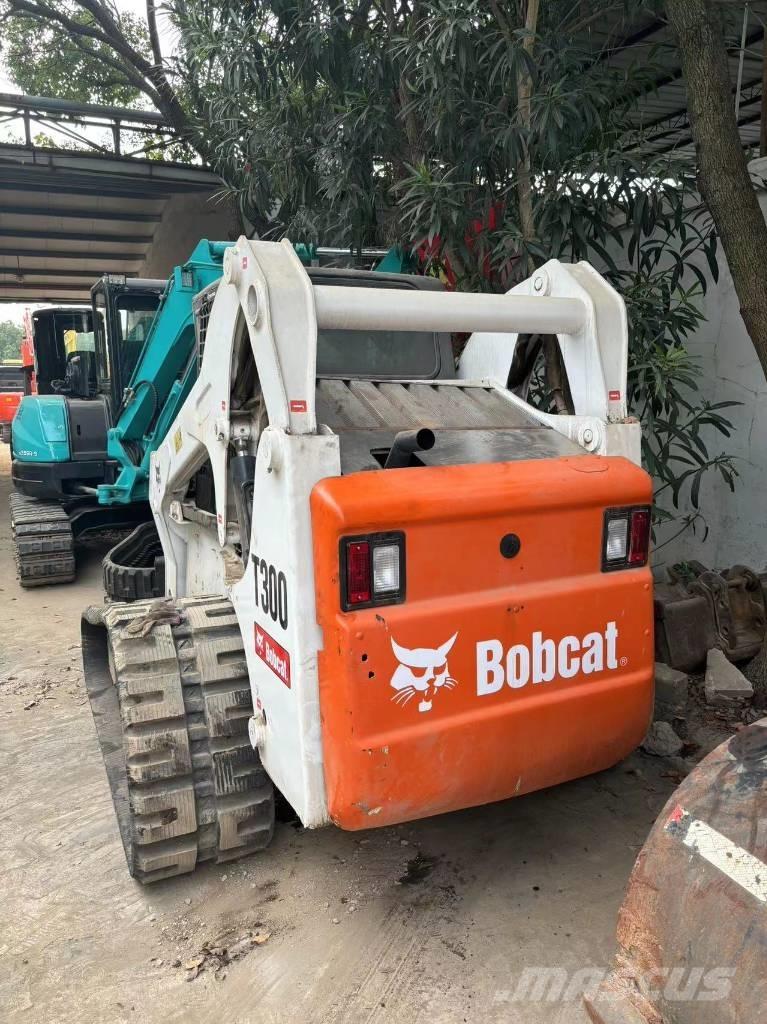 Bobcat T 300 Skid steer mini utovarivači