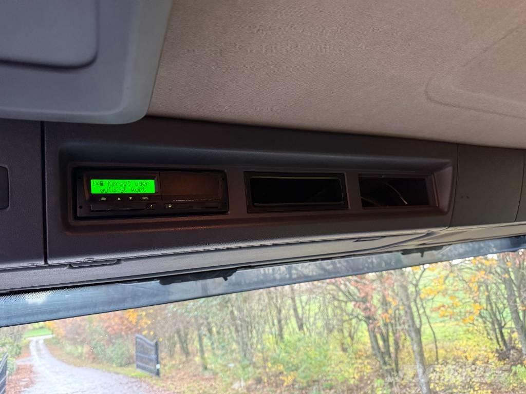 Scania P450 8x2/4 Kamioni za podizanje kablova