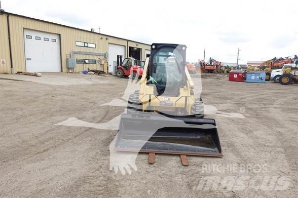 CAT 262D3 Skid steer mini utovarivači