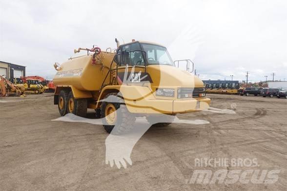 CAT 730 Kamioni za vodu