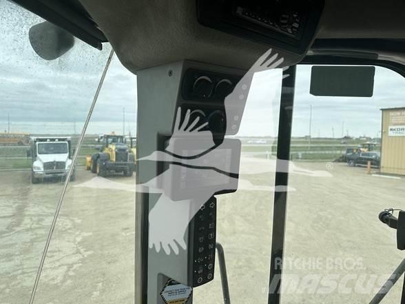 CAT 966M Utovarivači na točkove