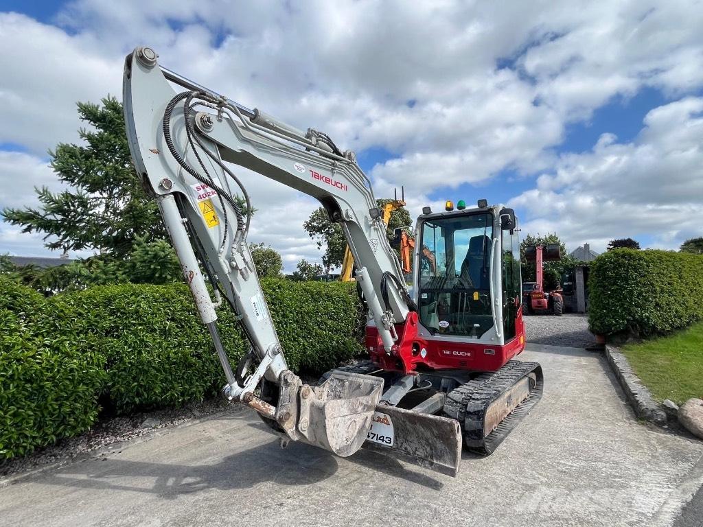Takeuchi TB 260 Midi bageri 7t – 12t