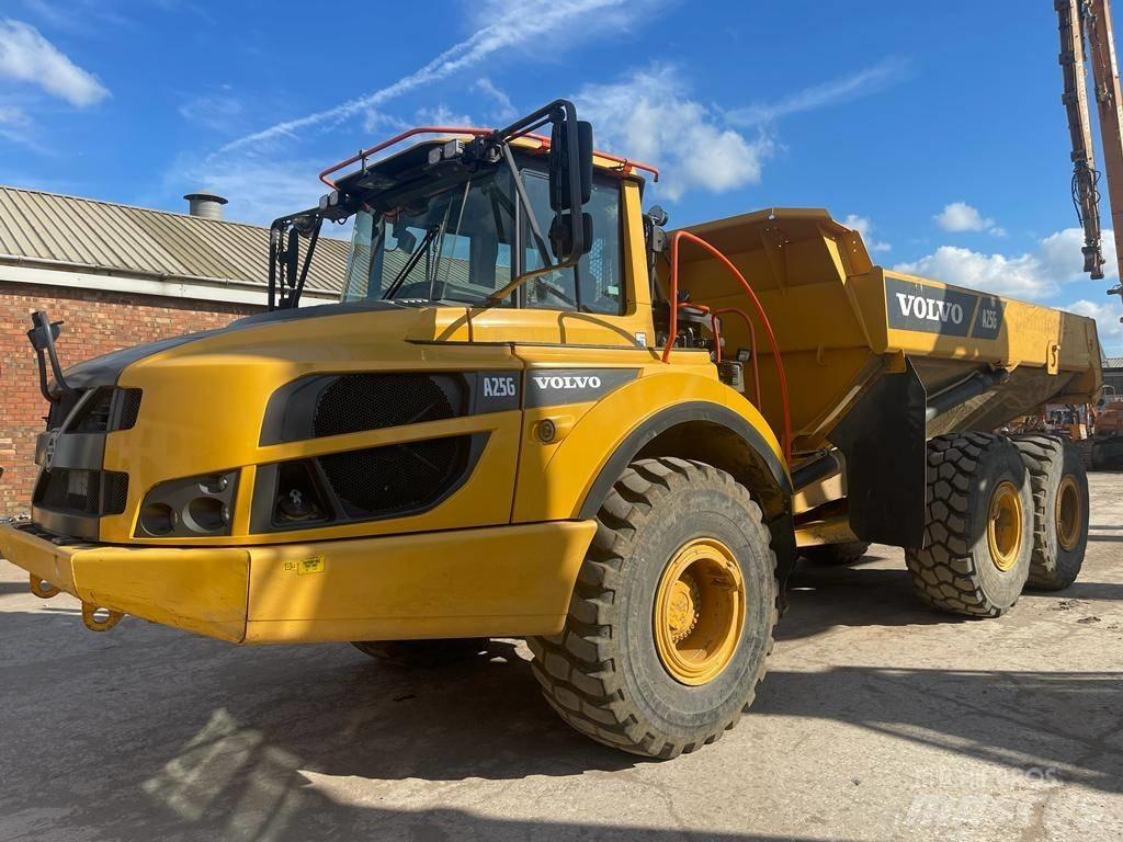 Volvo A 25 G Zglobni damperi