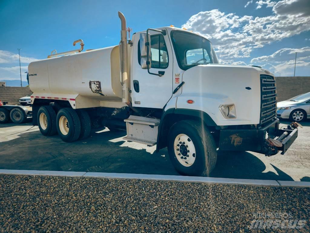 Freightliner 108 SD Kamioni za vodu