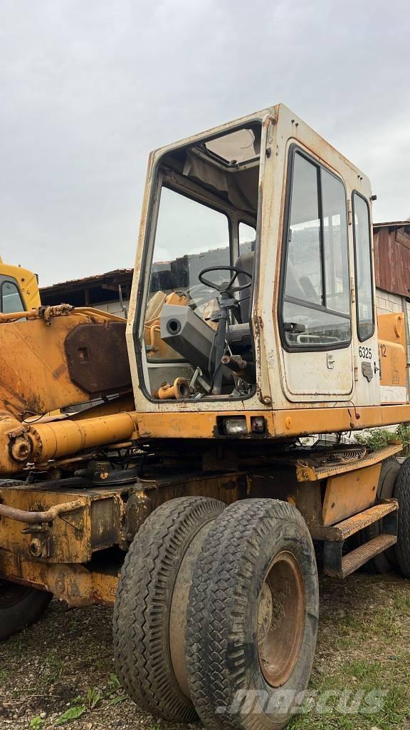 Liebherr 912 Gusenice za građevinarstvo