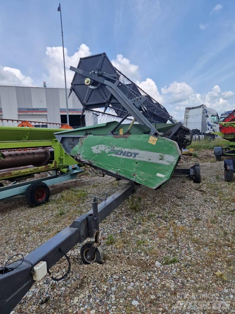 Fendt 8300 Kombajni