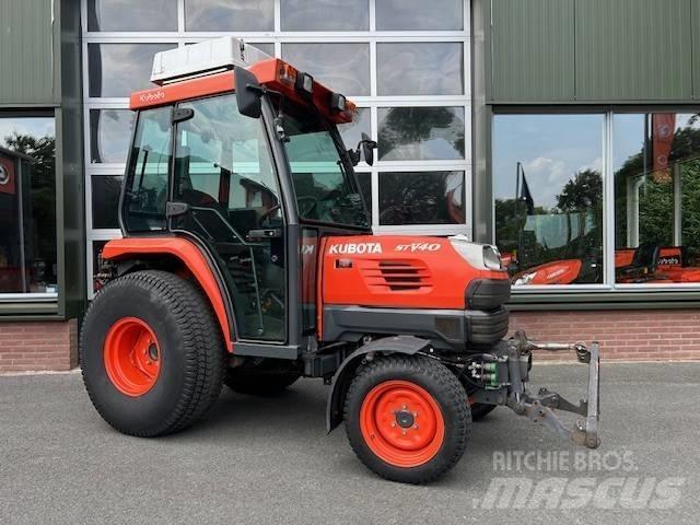 Kubota STV 40 Manji traktori