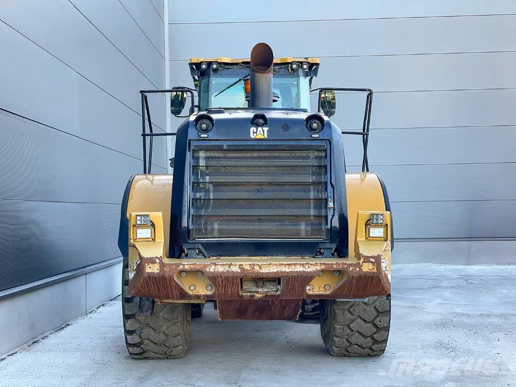 CAT 972M Utovarivači na točkove