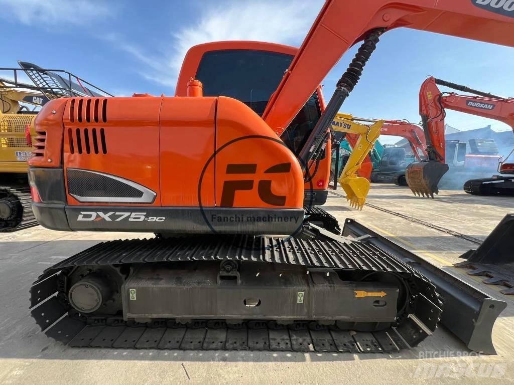 Doosan DX 75-9 C Bageri guseničari