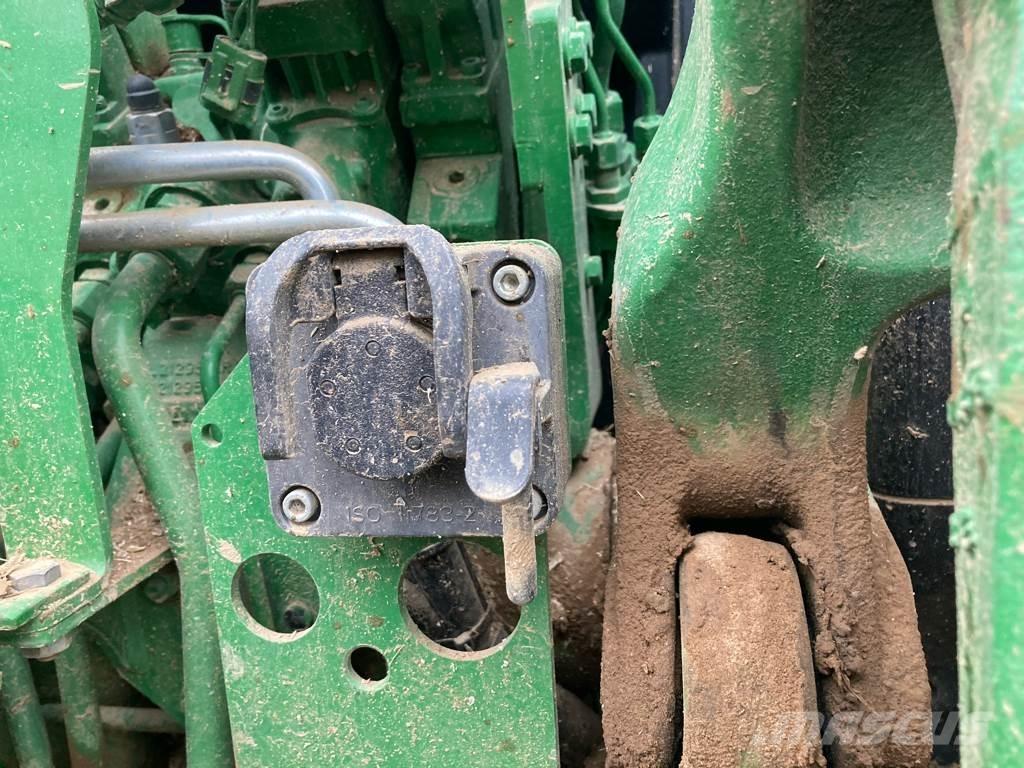 John Deere 6145R Traktori