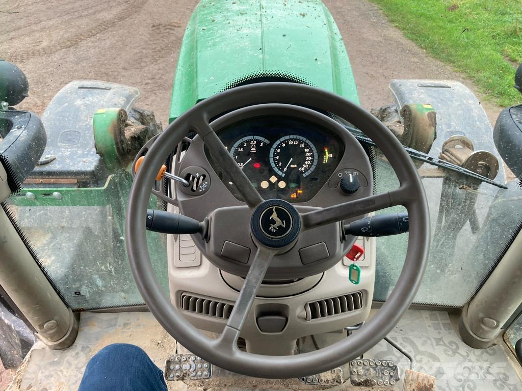 John Deere 6145R Traktori