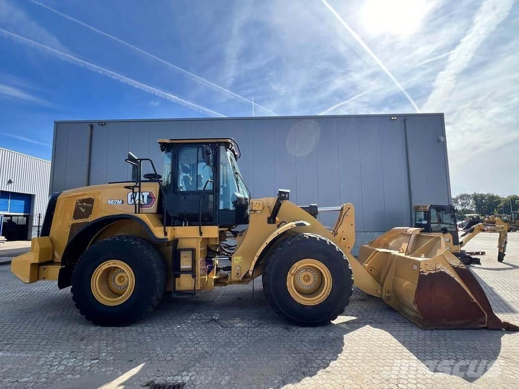 CAT 962M Utovarivači na točkove
