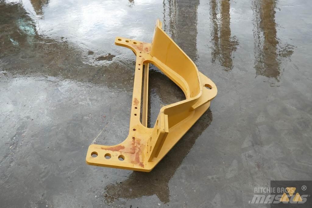 CAT 140M3 Drawbar Ostale kargo komponente