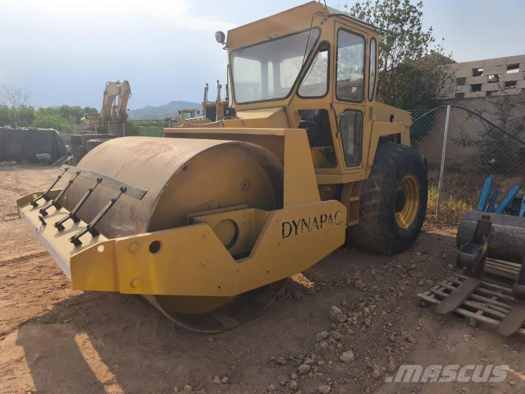 Dynapac CA 25 Nabijači zemlje