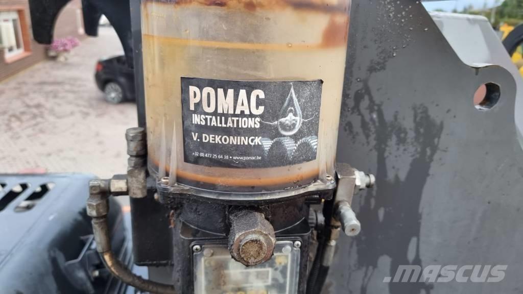 Doosan DX 210 W - 5 Bageri točkaši