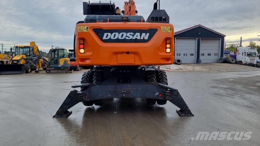 Doosan DX 210 W - 5 Bageri točkaši