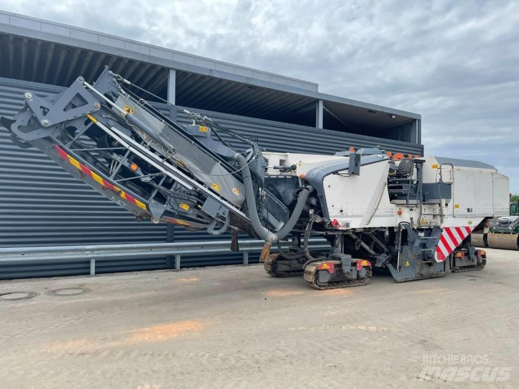 Wirtgen W 210 Freze za asfalt