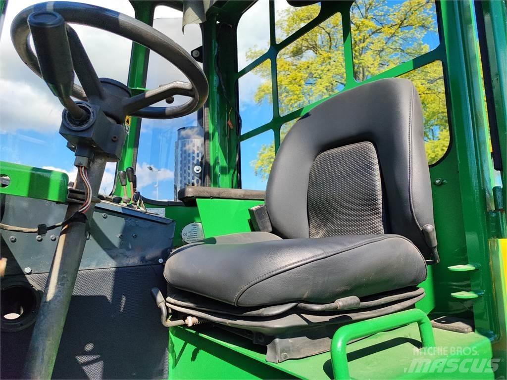 Combilift C4000 Viljuškari sa 4-stranskim dohvatom