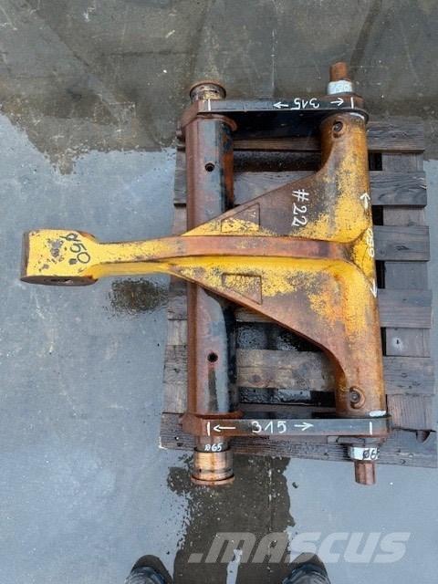 CAT 908 BUCKET LINK Brze spojke