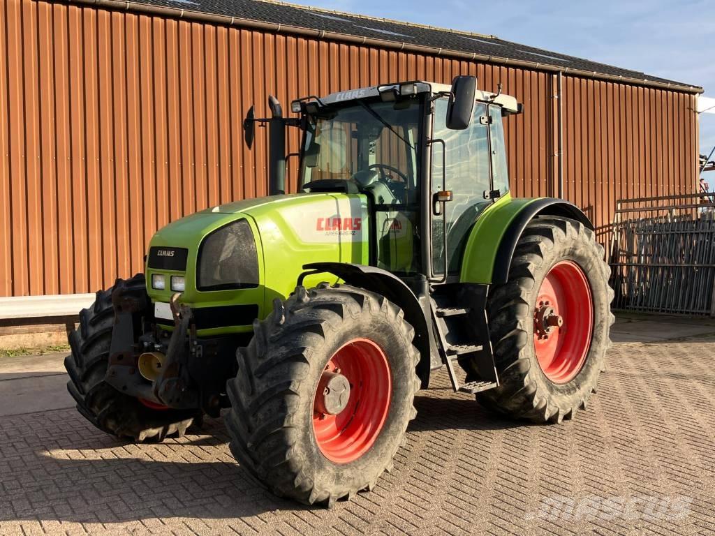 CLAAS Ares 826 RZ Traktori