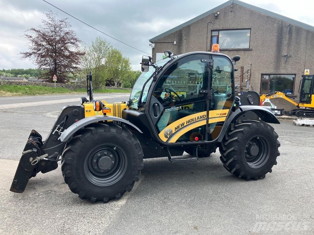 New Holland TH7.32 Poljoprivredni teleskopski utovarivači
