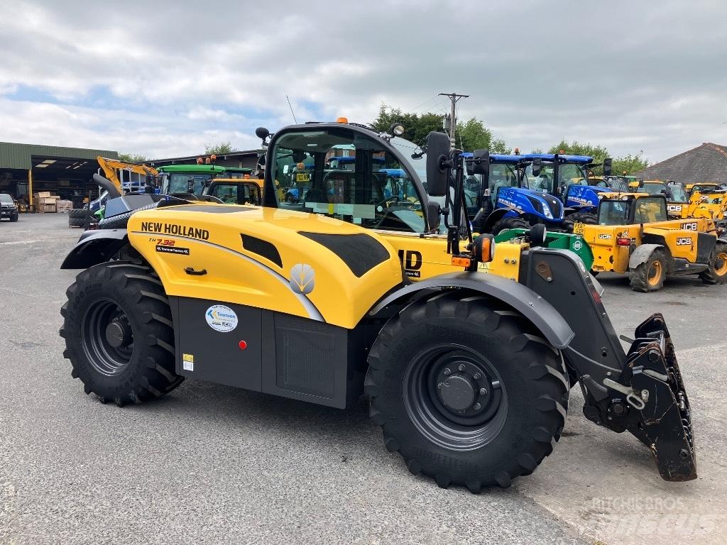 New Holland TH7.32 Poljoprivredni teleskopski utovarivači