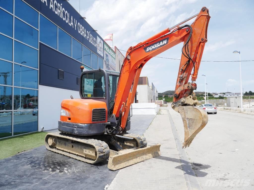 Doosan DX 60 R Mini bageri < 7t