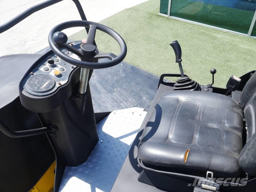 Bomag BW 120 AD-4 Valjci sa duplim bubnjem