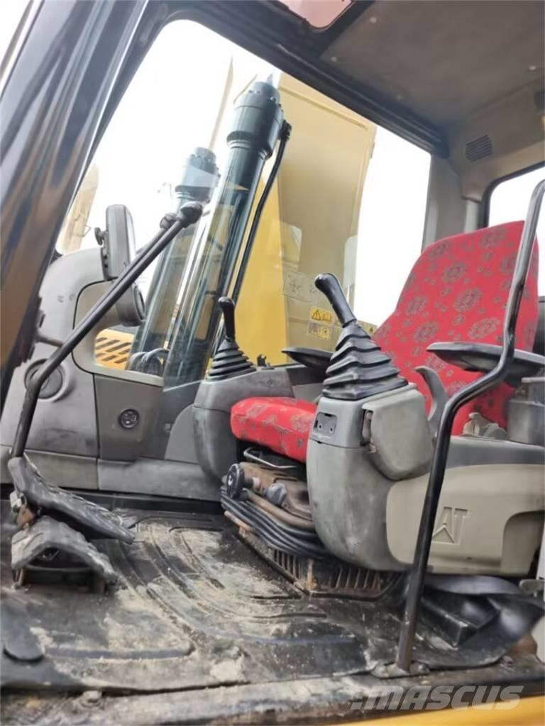 CAT 323 D Bageri guseničari