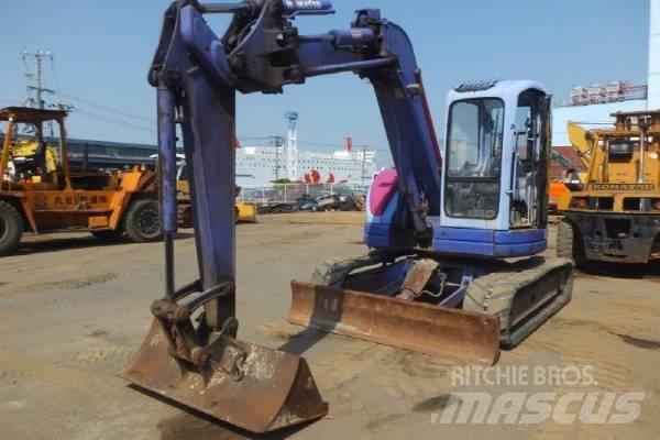 Komatsu PC75UU-3 Midi bageri 7t – 12t