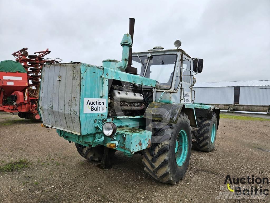 Chtz T-150K Traktori