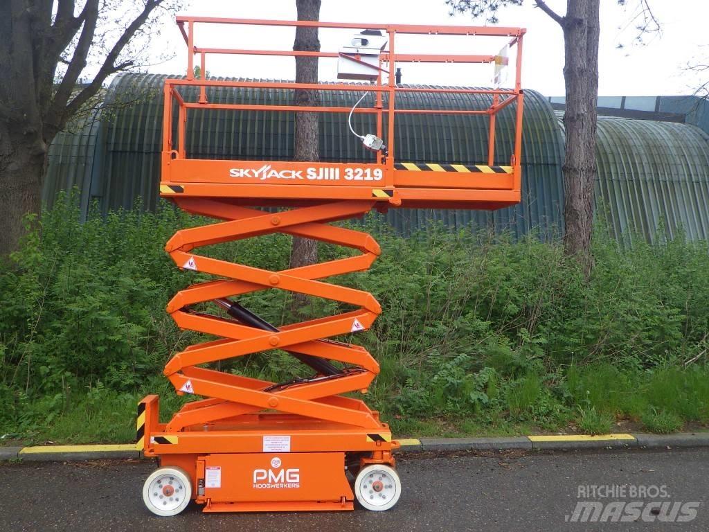 SkyJack SJ3219 Makazaste platforme