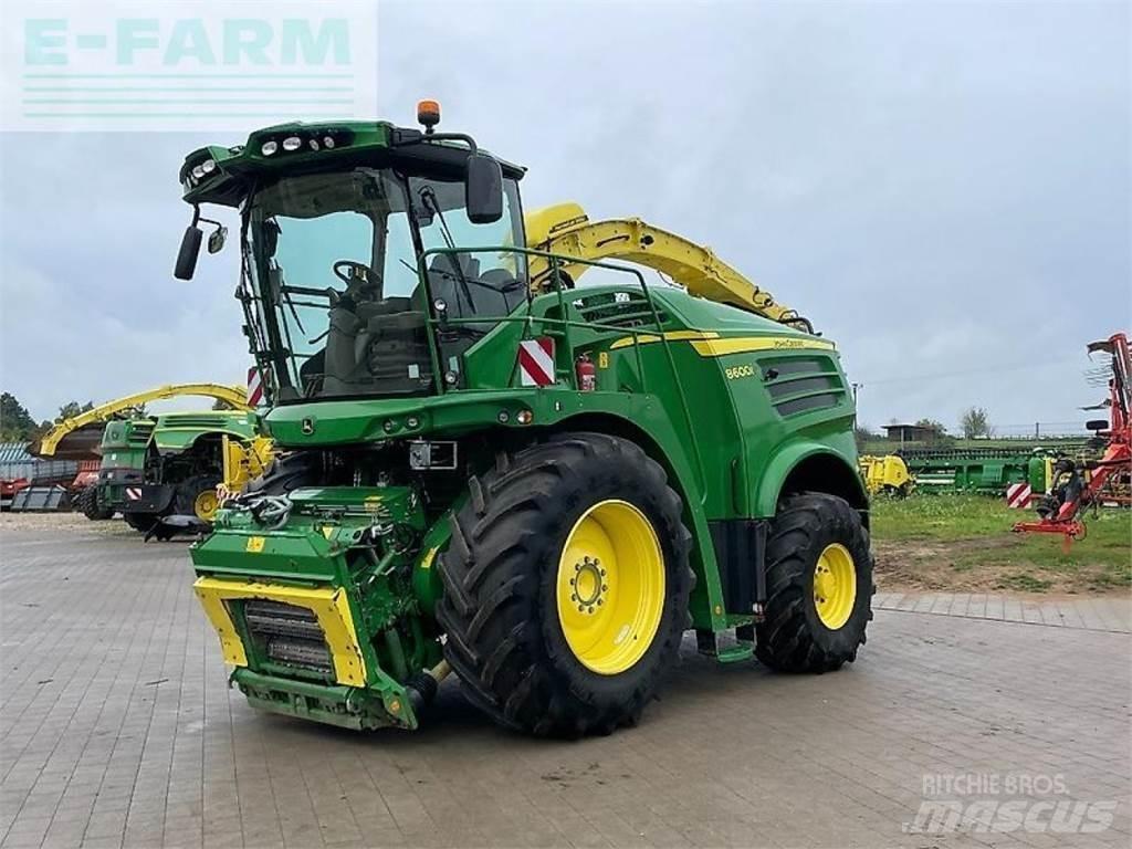 John Deere 8600 Mašine za stočnu hranu sa sopstvenim pogonom