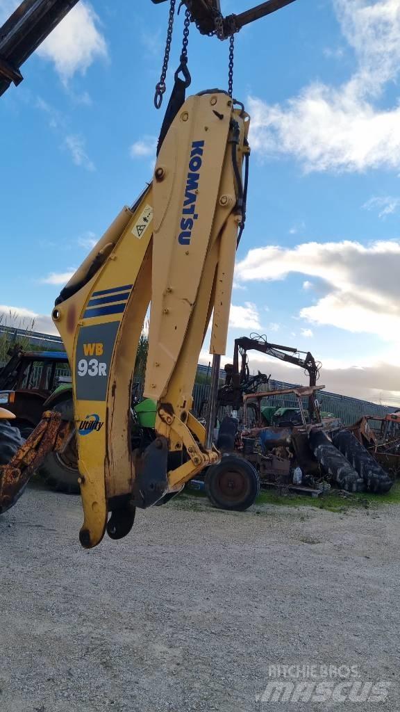Komatsu WB93 R5 Rovokopači