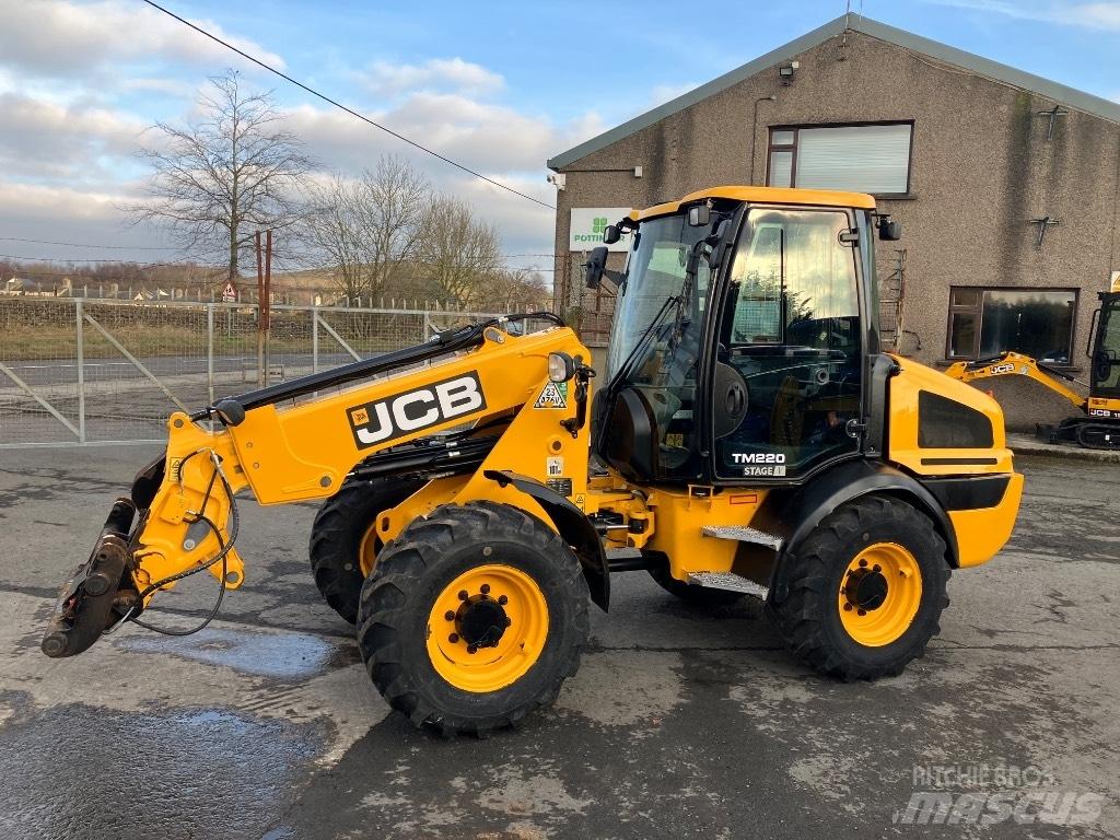 JCB TM220 Agri Poljoprivredni teleskopski utovarivači
