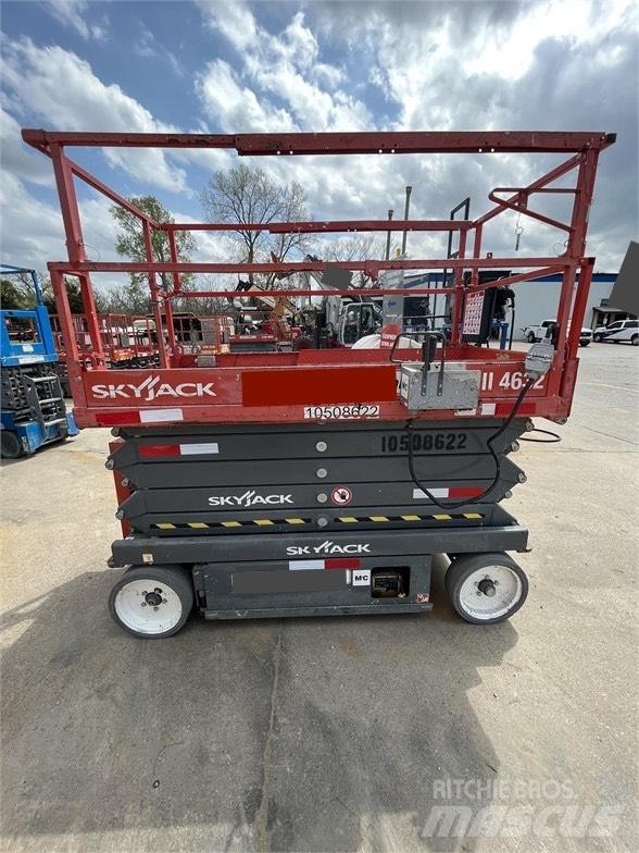 SkyJack SJ III 4632 Makazaste platforme