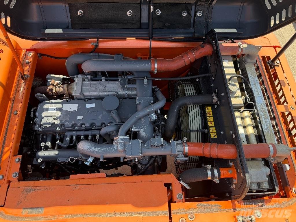  Dossan DX 225LC 3 Bageri guseničari