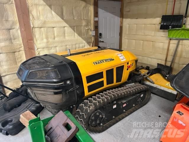  Traxx RC56 Manji traktori