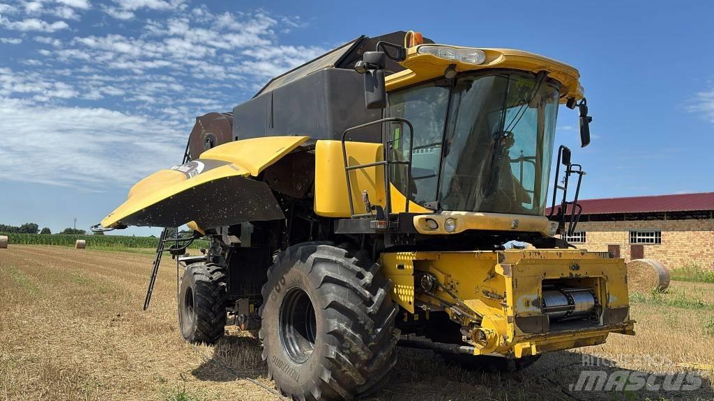 New Holland CR 960 Kombajni