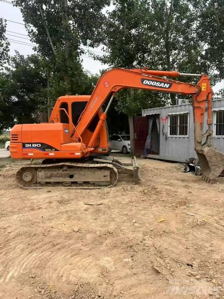 Doosan DH 80 G Bageri guseničari